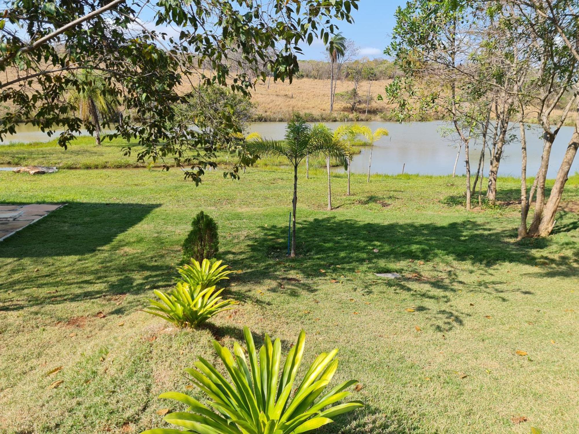Chale Defronte Lagoa Na Serra Do Cipo Proximo A Cachoeira Grande, Cachoeira Do Pedrao E Cachoeira Veu Da Noiva Jaboticatubas Extérieur photo